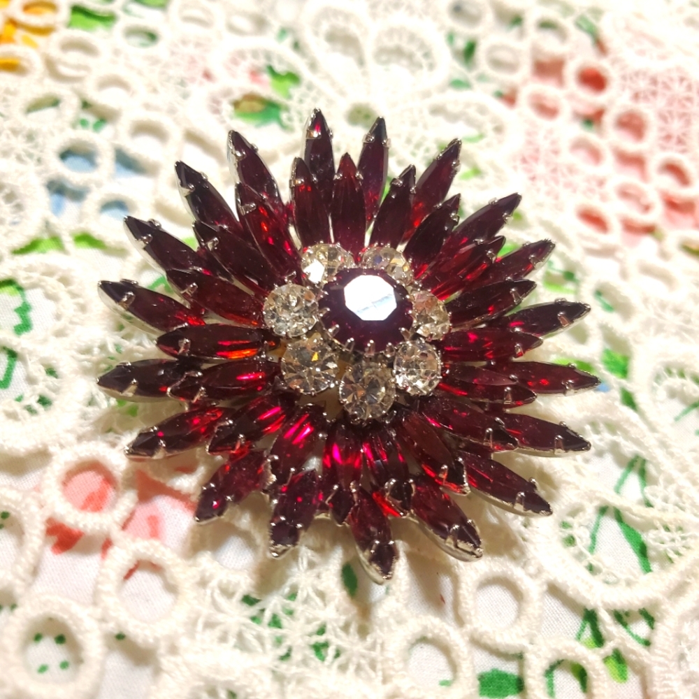 Vintage D&E Julianna Red Navette Rhinestones Brooch